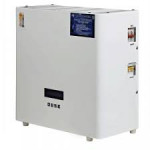 Випрямляч напруги і стабілізатор. Синоніми?